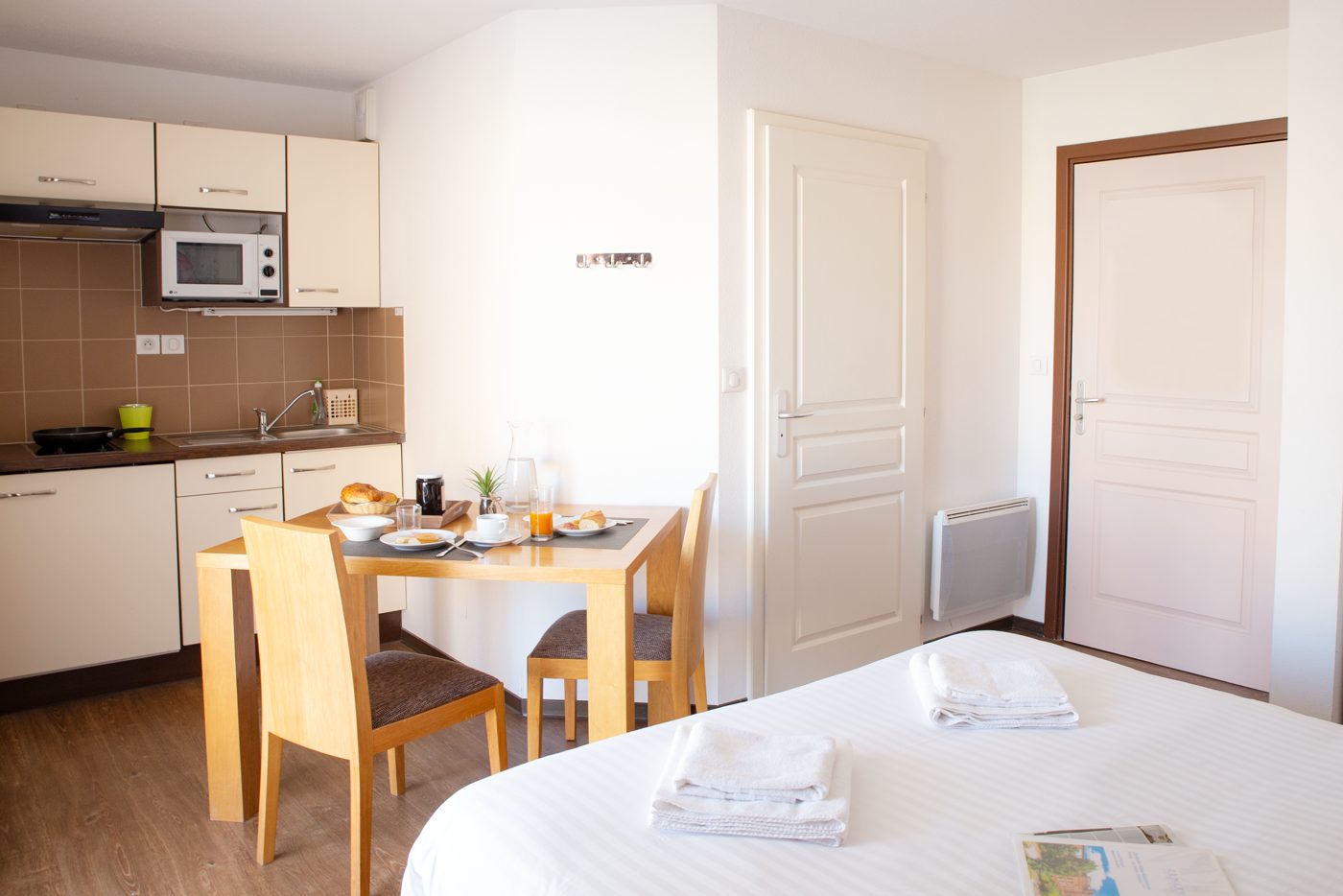 Espace de vie et coin repas